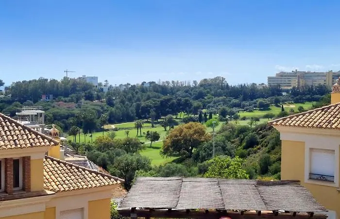 Luxury In Marbella, Sea & Golf Views, Fully Renovated 2025, Private Garden, 5 Min To فيلة *