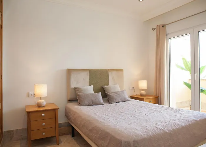 Luxury In Marbella, Sea & Golf Views, Fully Renovated 2025, Private Garden, 5 Min To