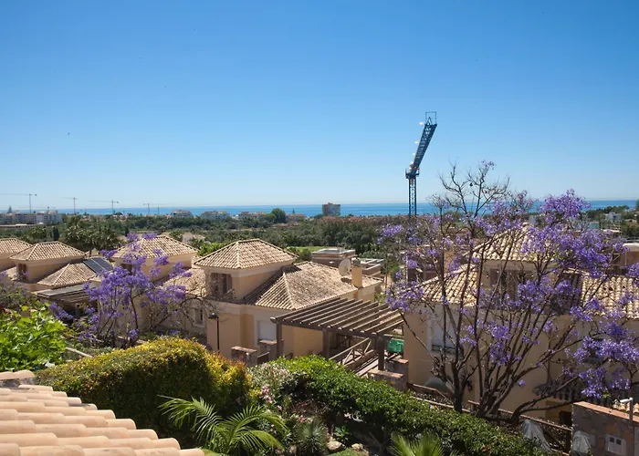 Luxury In Marbella, Sea & Golf Views, Fully Renovated 2025, Private Garden, 5 Min To *