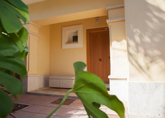 ヴィラ Luxury In Marbella, Sea & Golf Views, Fully Renovated 2025, Private Garden, 5 Min To *