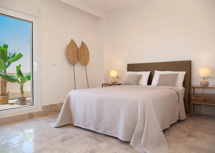 Luxury In Marbella, Sea & Golf Views, Fully Renovated 2025, Private Garden, 5 Min To *