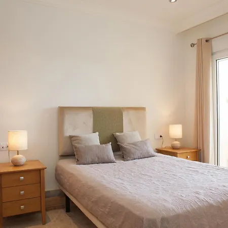 Luxury In Marbella, Sea & Golf Views, Fully Renovated 2025, Private Garden, 5 Min To