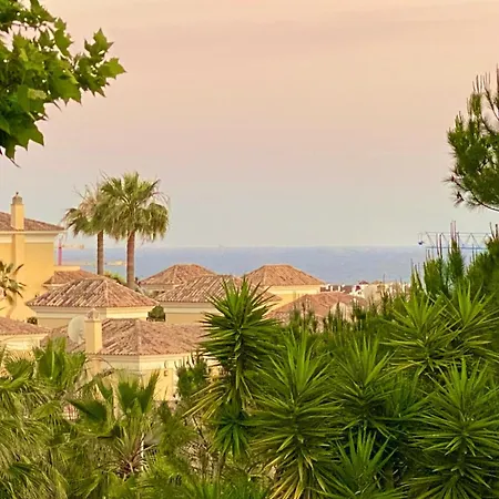 Vila Luxury In Marbella, Sea & Golf Views, Fully Renovated 2025, Private Garden, 5 Min To *